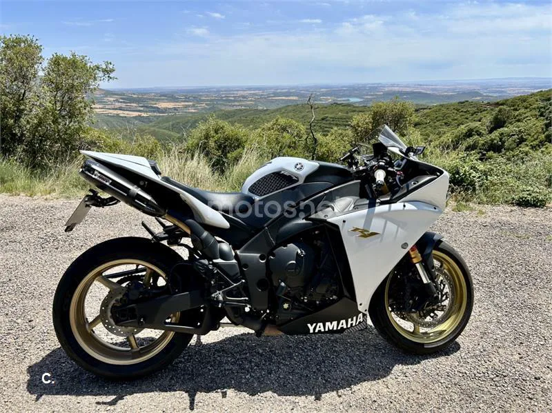 Yamaha YZF-R1 - Vista 5