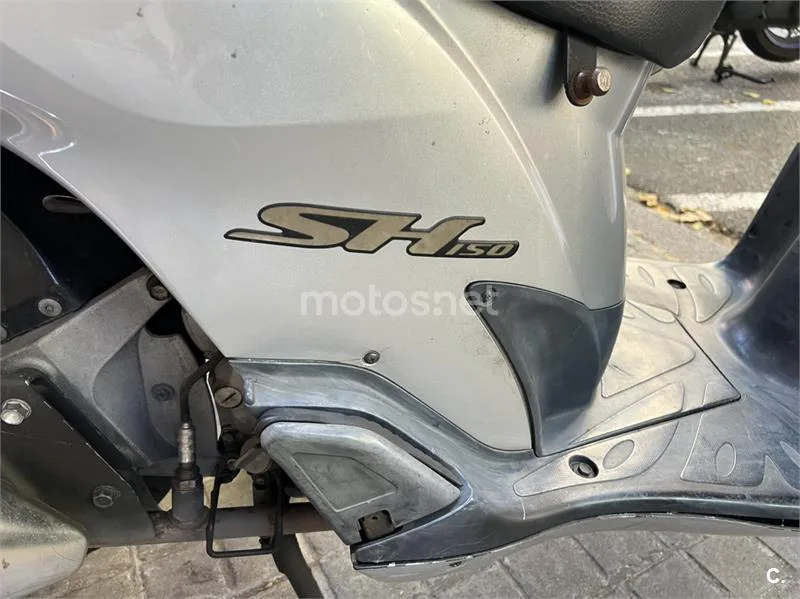 Honda SH150i - Vista 3