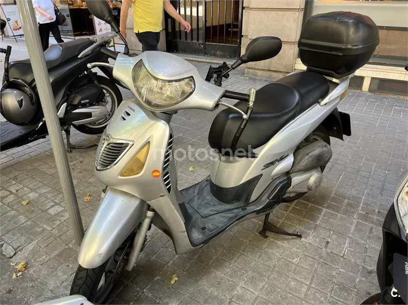 Honda SH150i - Vista 6