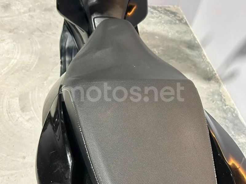 Honda PCX125 - Vista 11