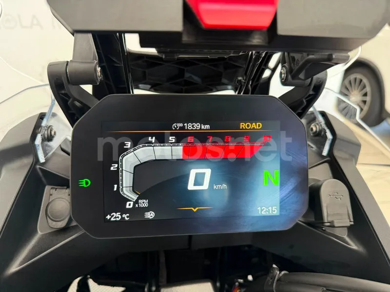 BMW F 900 GS - Vista 13