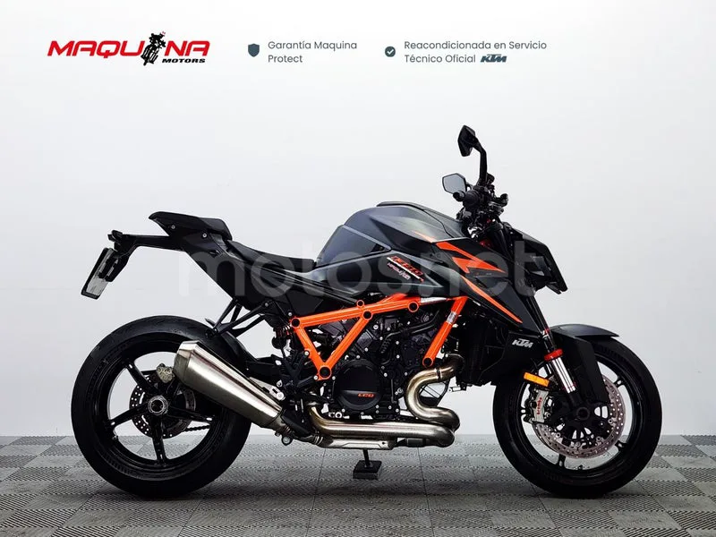 KTM 1390 Super Duke R 17.399 € 2024 Barcelona - 1