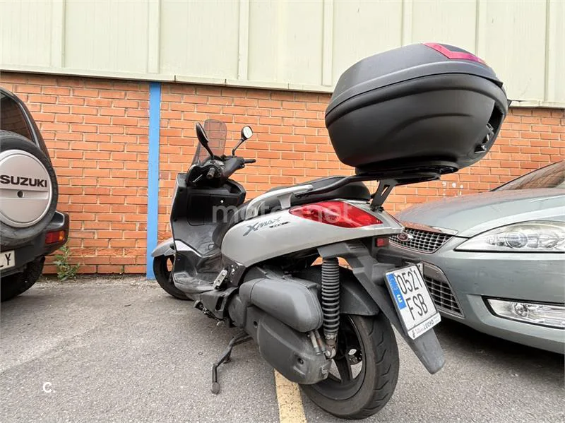 Yamaha XMAX 125 - Vista 5