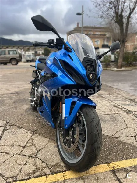 Suzuki GSX-8R 7300 € 2024 Jaén - 2