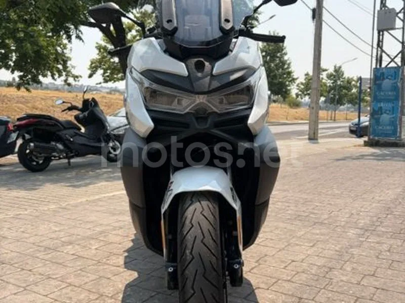 Voge SR4 Max - Vista 3