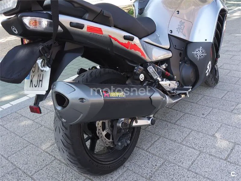 Kawasaki 1400GTR - Vista 7