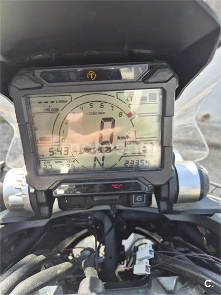 Honda X-ADV - Vista 5