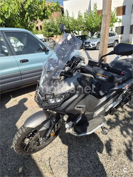 Honda X-ADV - Vista 9