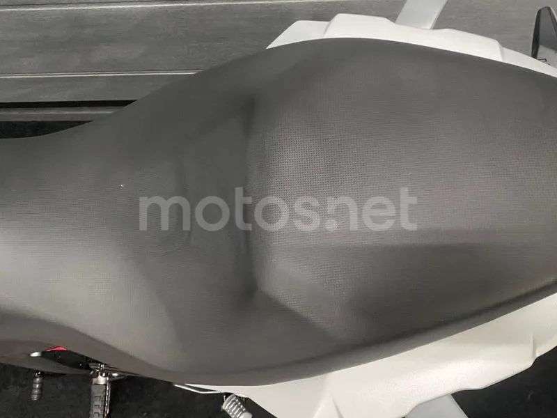 BMW G 310 GS - Vista 17