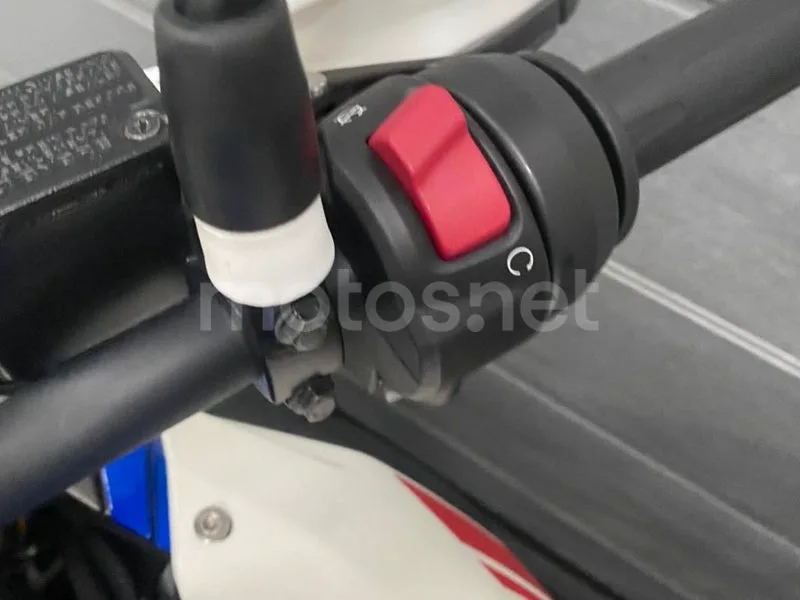BMW G 310 GS - Vista 18