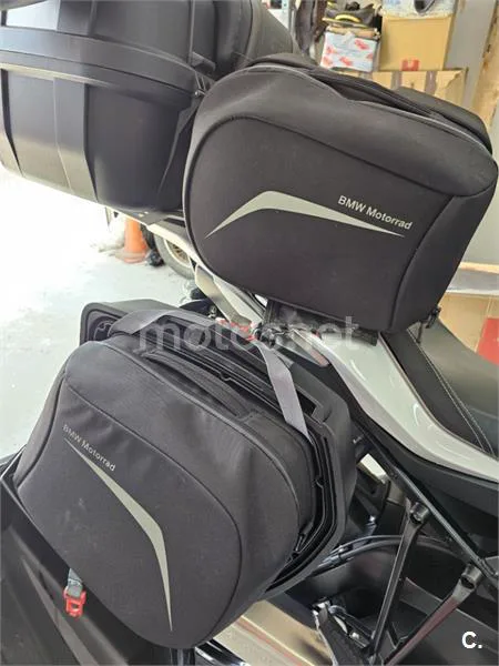 BMW S 1000 XR - Vista 12
