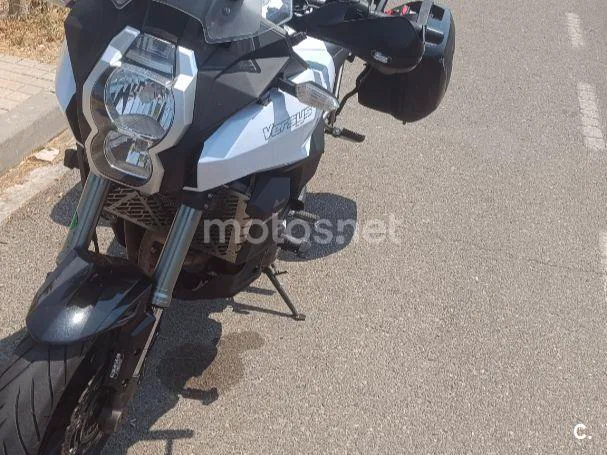 Kawasaki Versys 1000 - Vista 3