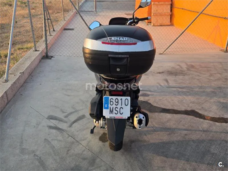 Honda PCX125 - Vista 3