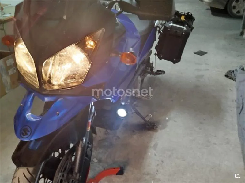 Suzuki V-Strom 650 - Vista 4