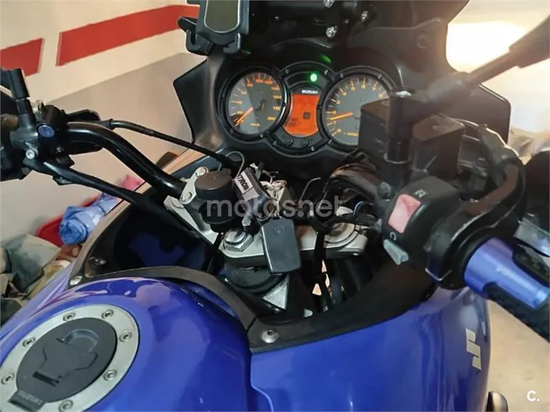 Suzuki V-Strom 650 - Vista 5