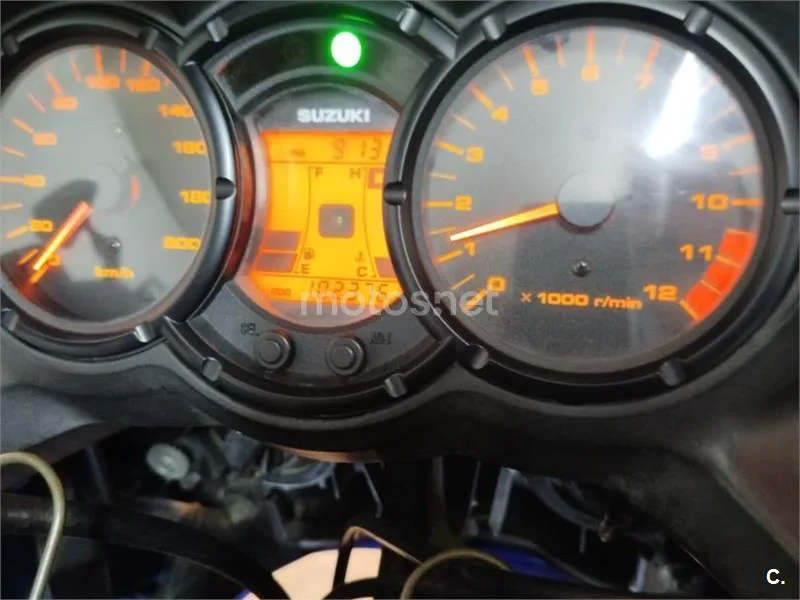 Suzuki V-Strom 650 - Vista 7