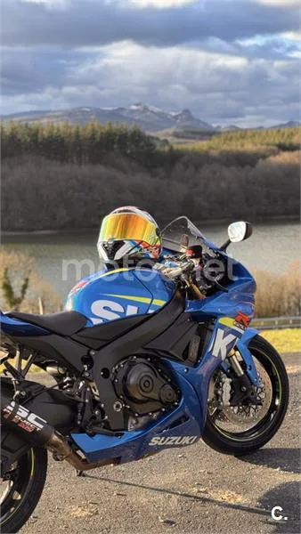 Suzuki GSX-R750 - Vista 5