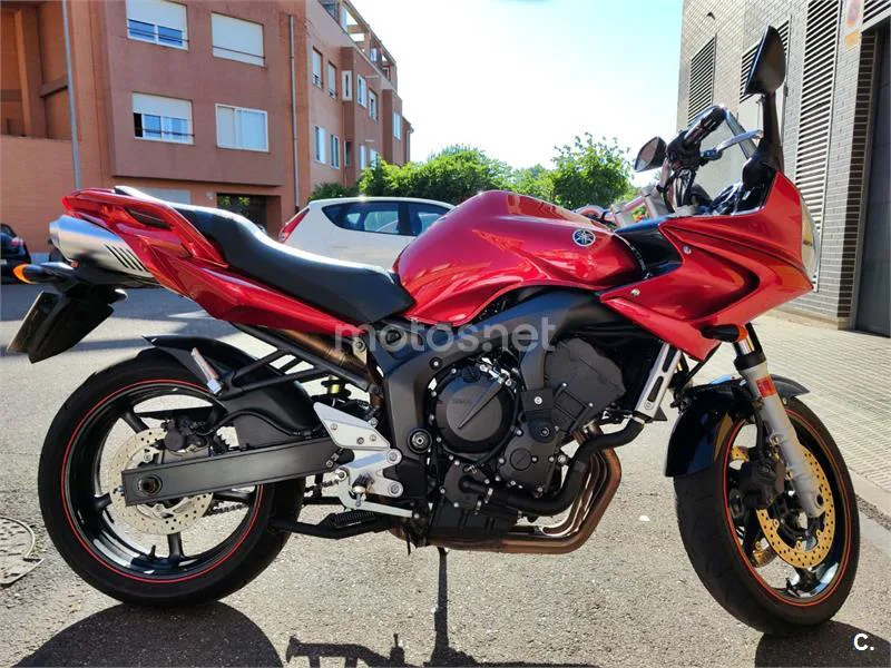 Yamaha FZ6 Fazer - Vista 3