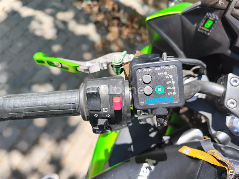 Kawasaki ER-6f - Vista 4