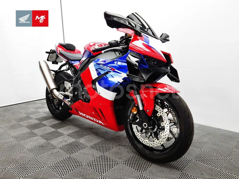 Honda CBR1000RR-R Fireblade - Vista 3
