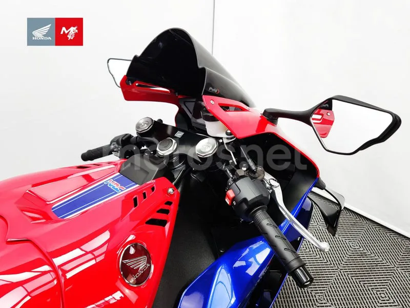 Honda CBR1000RR-R Fireblade - Vista 8