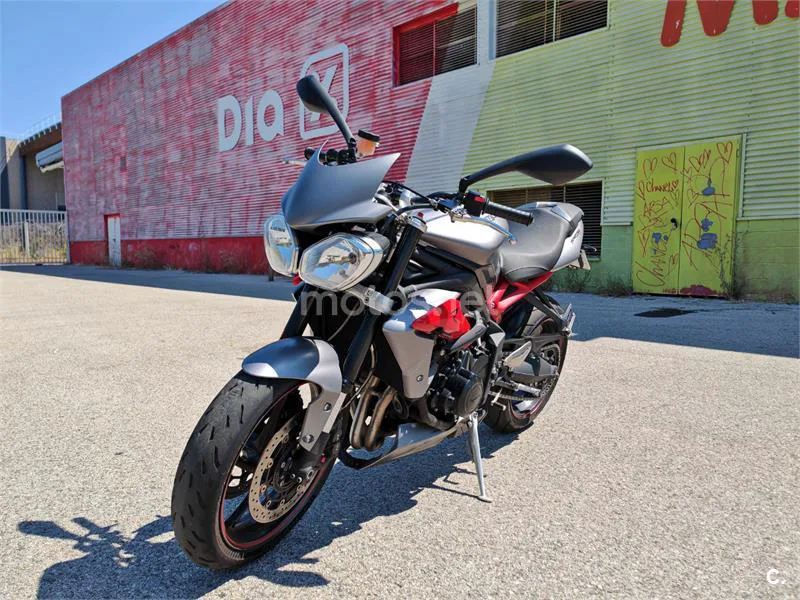 Triumph Street Triple R 5300 € 2014 Barcelona - 2