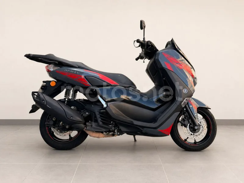 Yamaha NMAX 1390 € 2021 Badajoz - 2