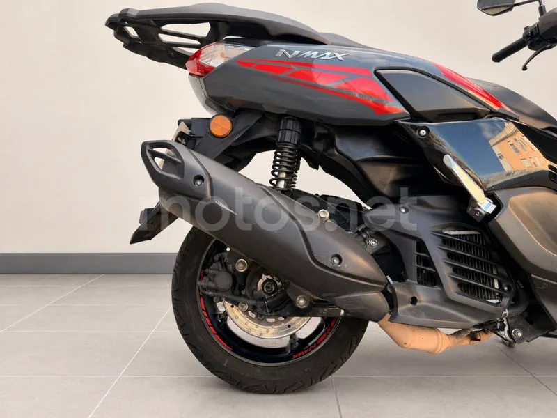 Yamaha NMAX - Vista 3