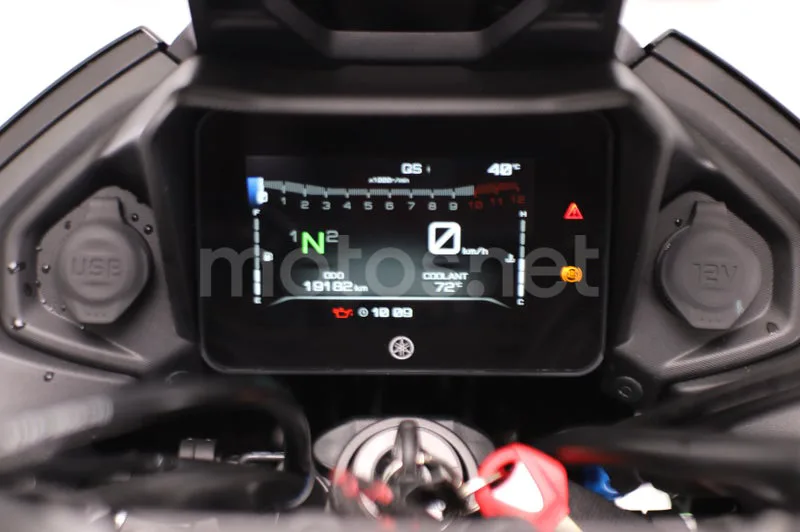 Yamaha Tracer 7 - Vista 6