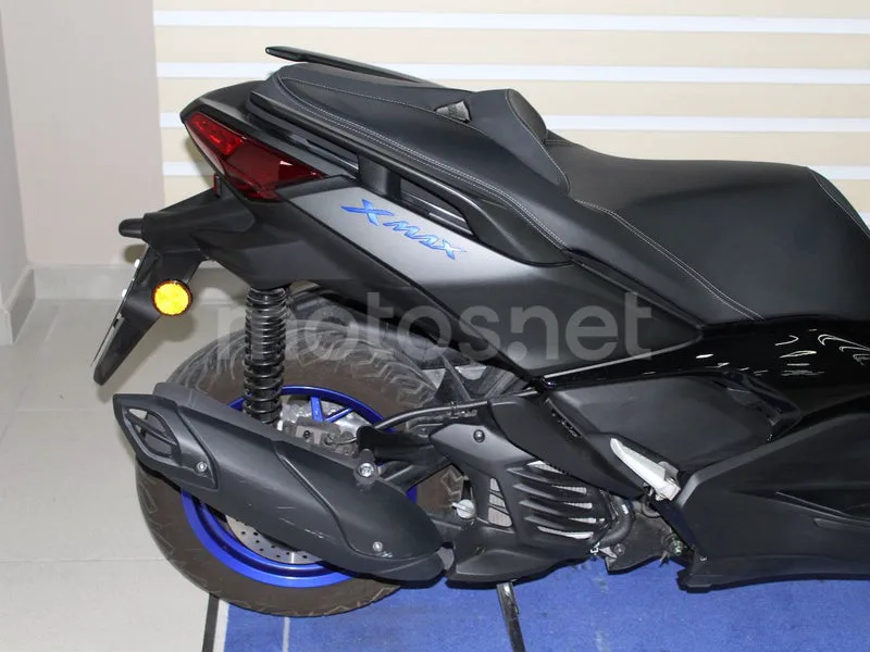 Yamaha XMAX 125 - Vista 13