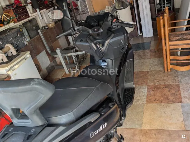 Kymco Grand Dink 125 - Vista 4