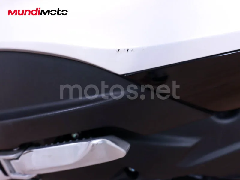 Yamaha D'elight - Vista 19