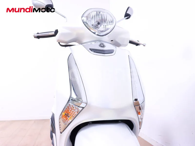 Yamaha D'elight - Vista 5