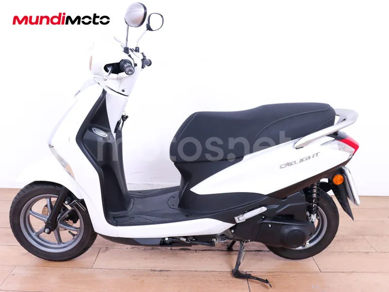 Yamaha D'elight - Vista 6