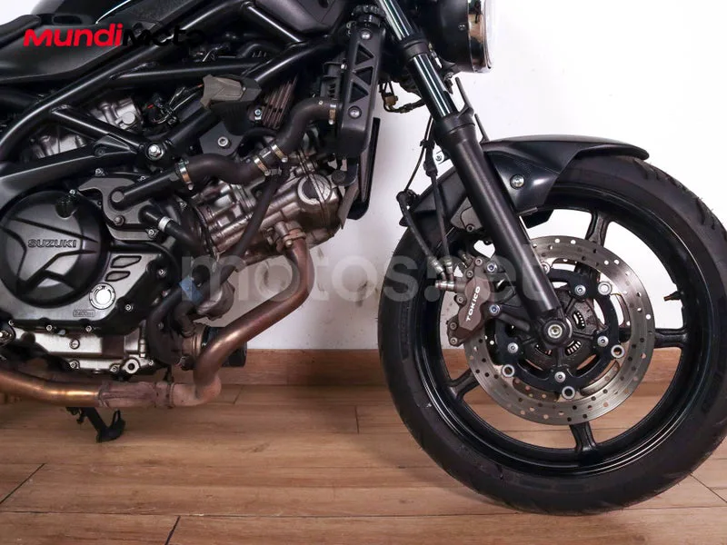 Suzuki SV650 - Vista 45