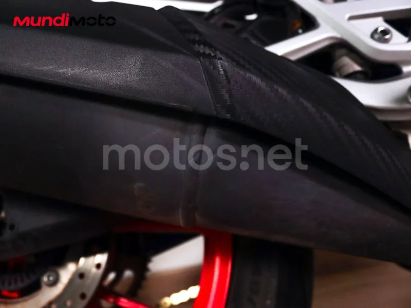 Yamaha MT-125 - Vista 16
