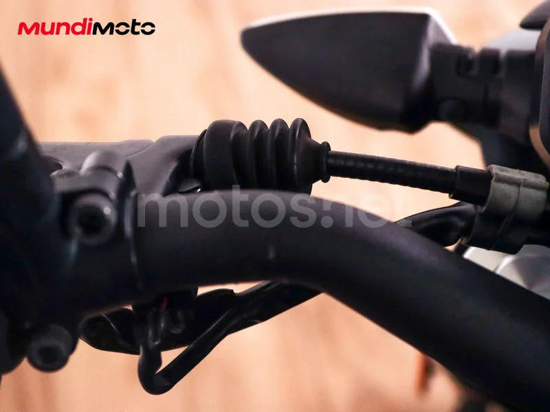 Yamaha MT-125 - Vista 28