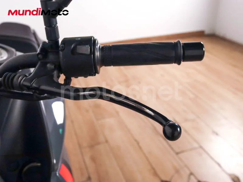 Yamaha MT-125 - Vista 35