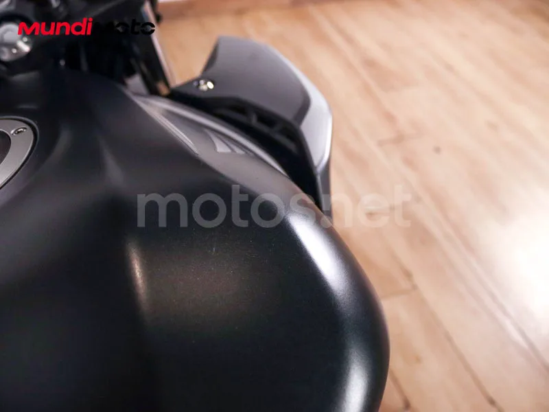 Honda CB500F - Vista 14