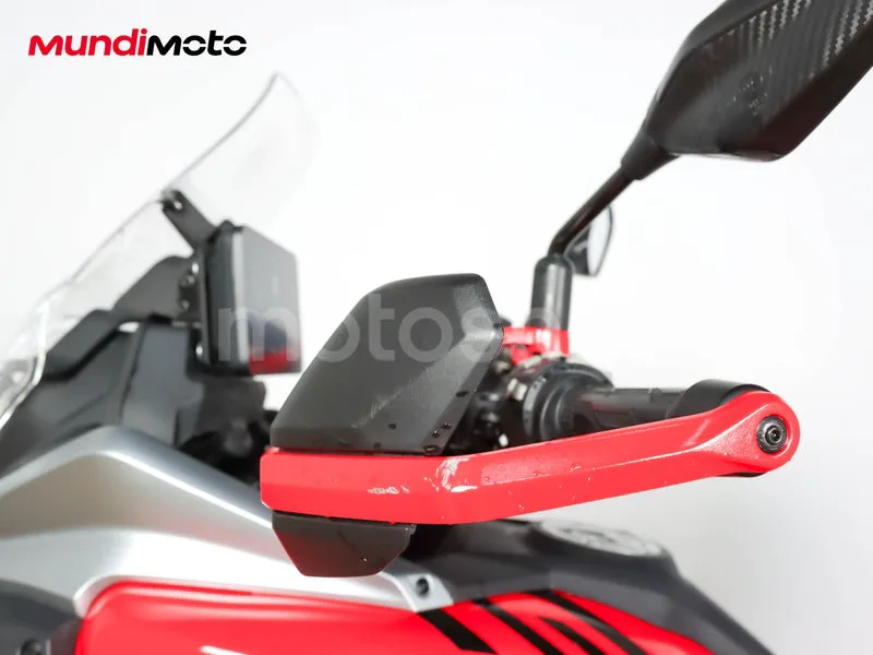 QJ Motor SRT 700 X - Vista 15