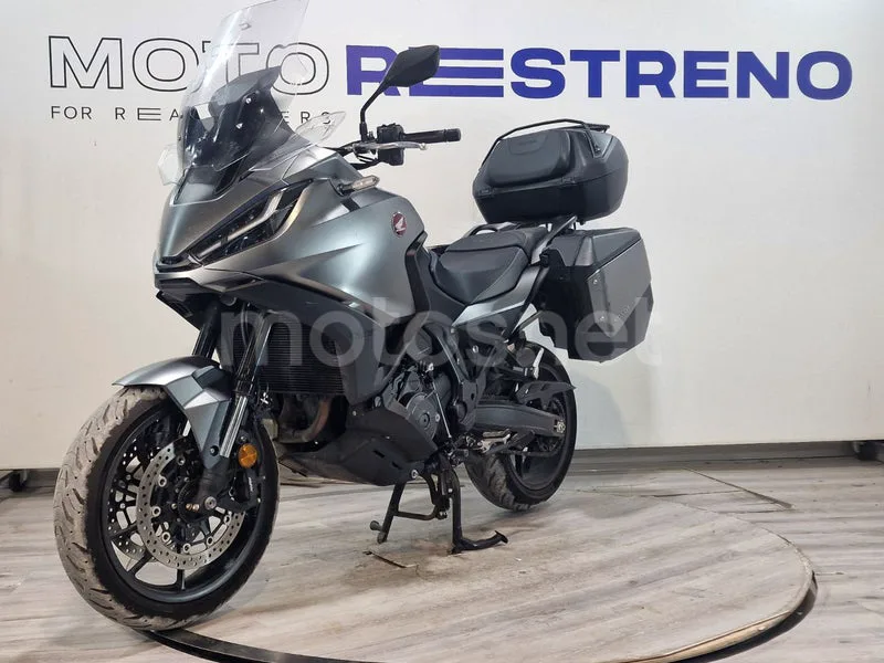 Honda NT1100 10.495 € 2023 Alicante - 1