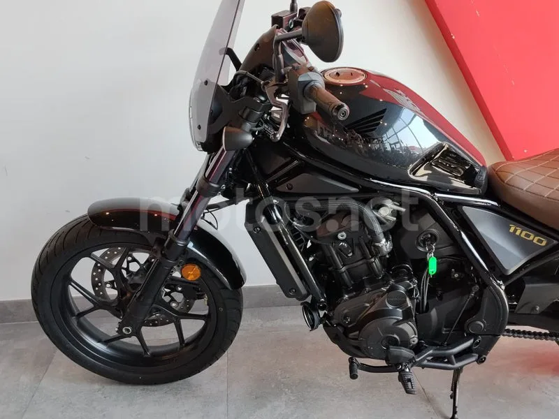 Honda Rebel 1100 - Vista 11