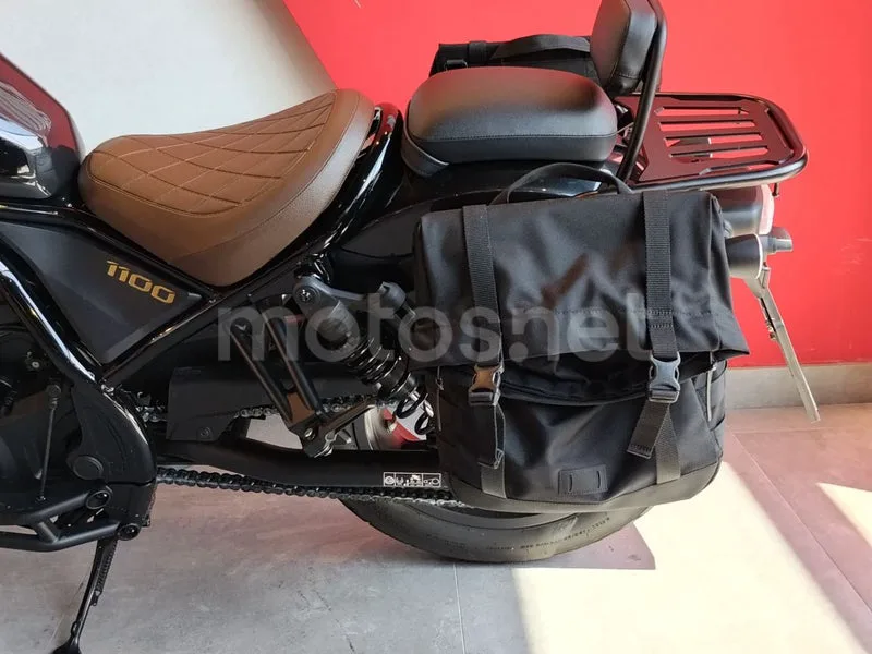 Honda Rebel 1100 - Vista 9