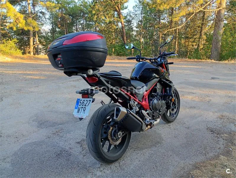 Honda CB750 Hornet - Vista 4