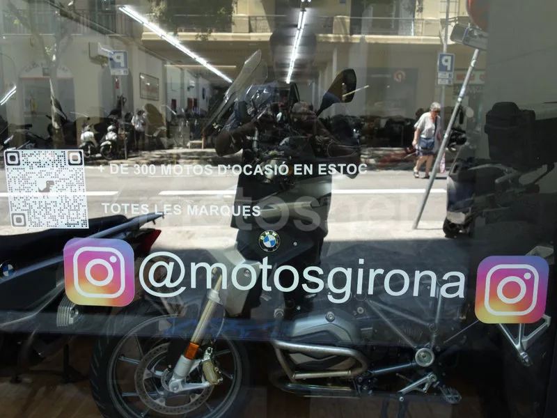 Honda Vision 110 - Vista 12