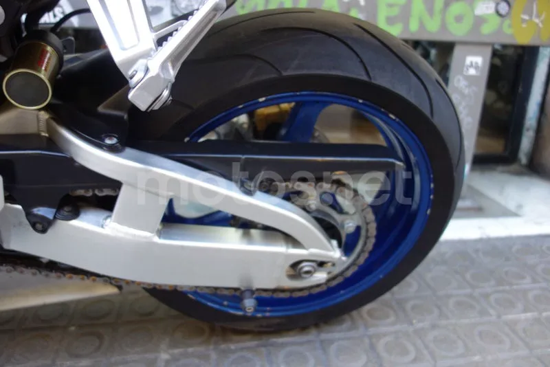 Honda CBR600RR - Vista 6