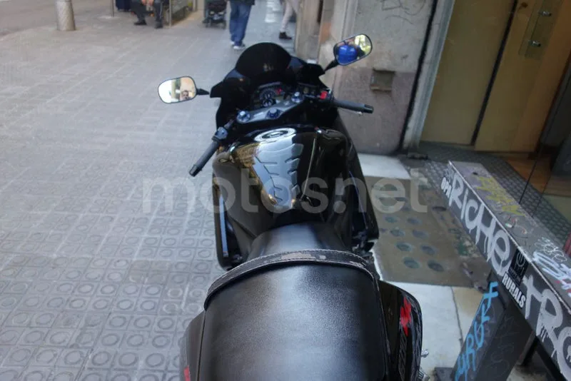 Honda CBR600RR - Vista 10