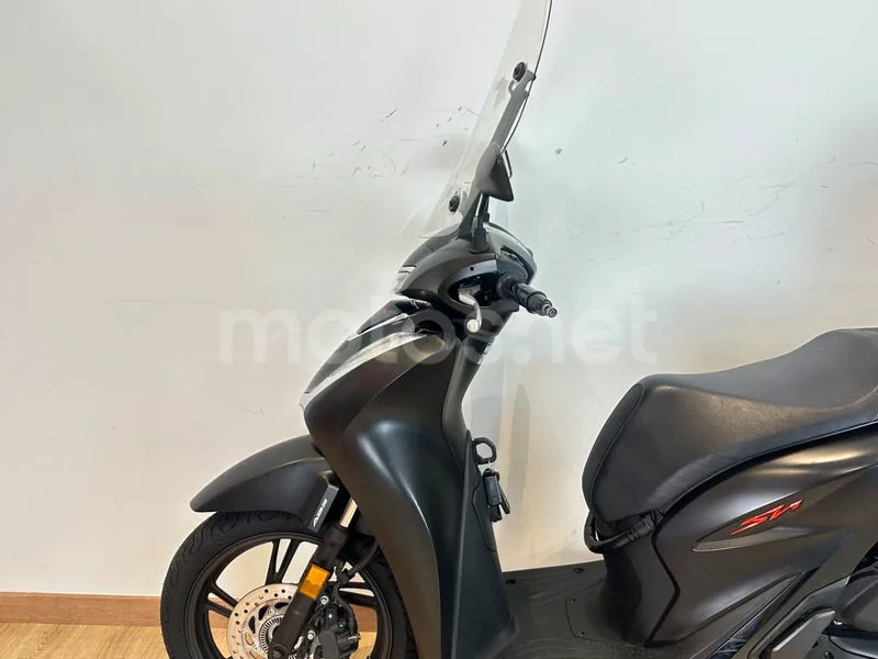 Honda ADV350 2990 € 2023 Barcelona - 2