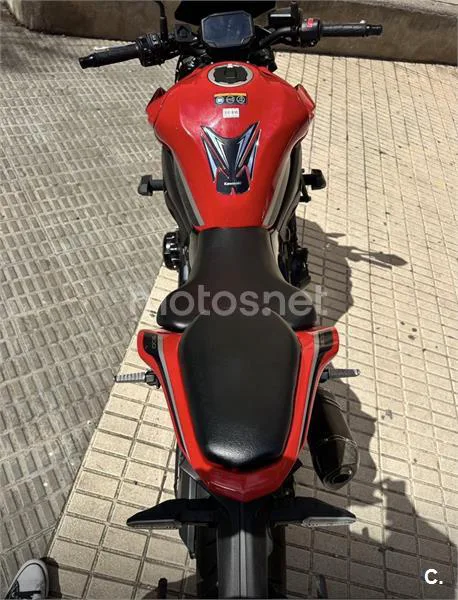 Kawasaki Z900 - Vista 8