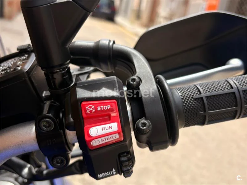 Yamaha Ténéré 700 - Vista 9